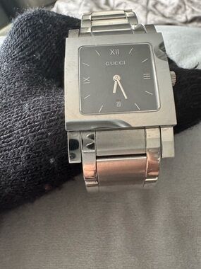 Gucci G Metro 7900M.1 stainless steel watch